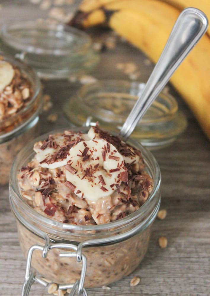 peanut butter and banana overnight oats
