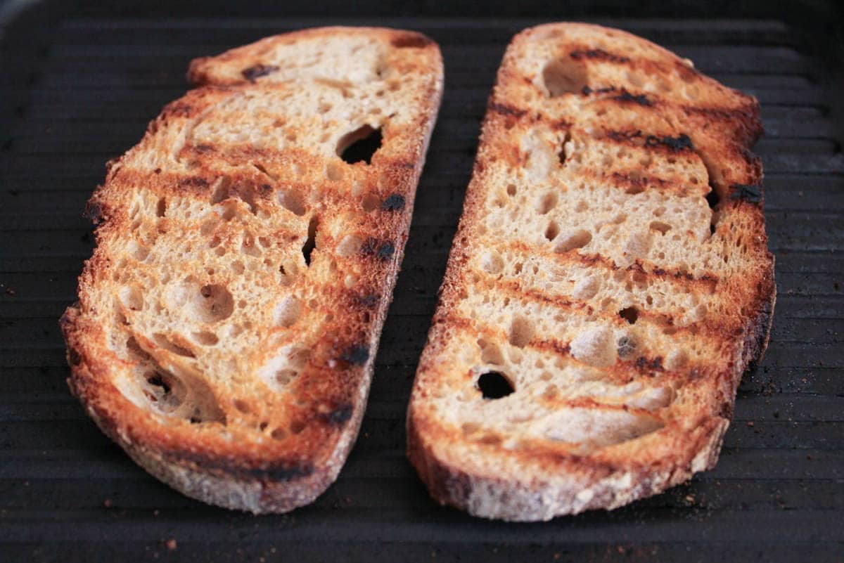 Ratatouille-Tartines-with-burrata-and-honey-balsamic-drizzle-step-7