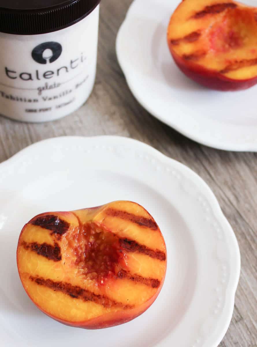 Grilled-Peach-Crisp-Sundaes-with-Cinnamon-Honey-Drizzle-2