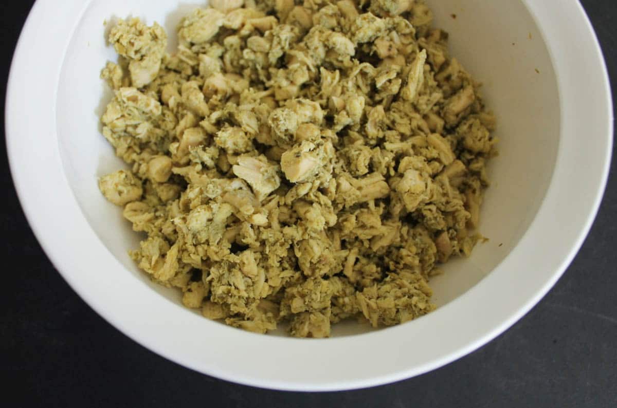 Pesto-Chicken-Flatbread-Panini-with-Prosciutto-Tomatoes-Mozzarella-step-1