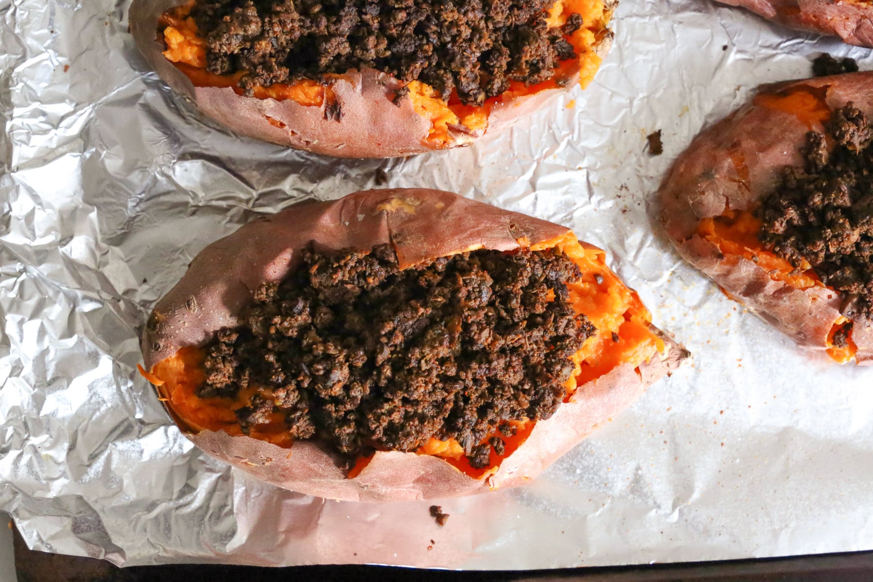 vegetarian-loaded-sweet-potatoes-with-cherry-tomato-pico-de-gallo-step-7